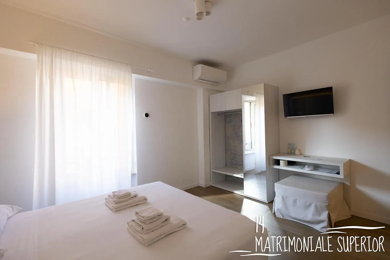 ** Hotel Albergo Augusta B&B Camogli Italy